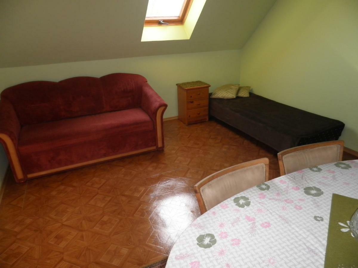 W Lesie Apartment *